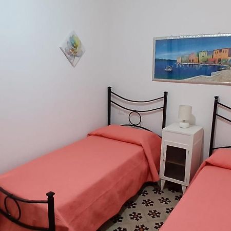 Palazzo Taormina Apartment Castellammare del Golfo Luaran gambar