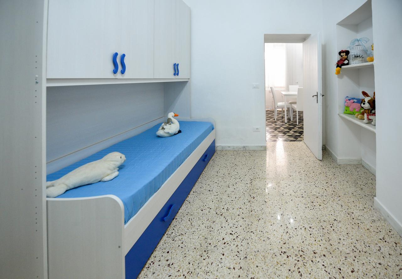 Palazzo Taormina Apartment Castellammare del Golfo Luaran gambar