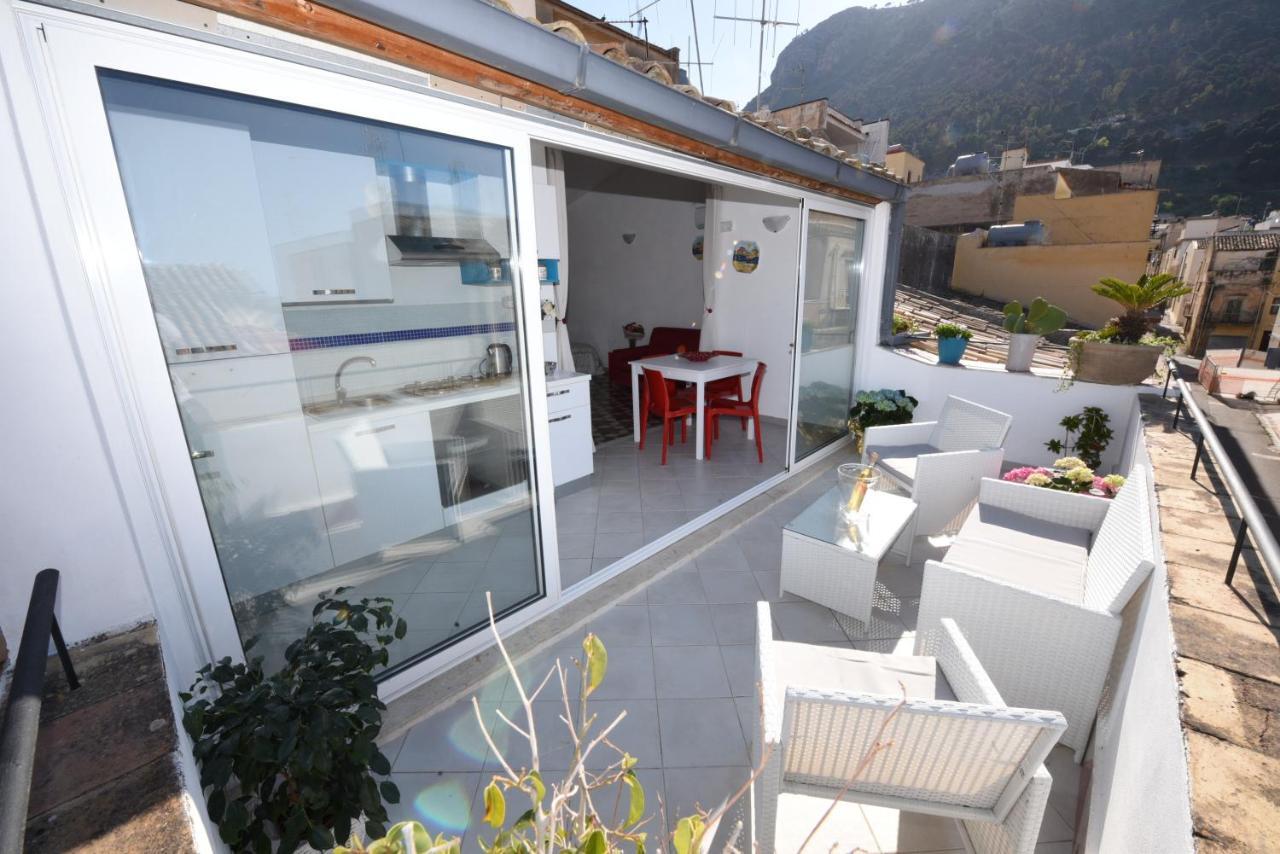 Palazzo Taormina Apartment Castellammare del Golfo Luaran gambar